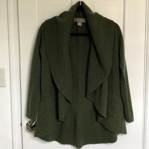 Green cashmere sweater, size small